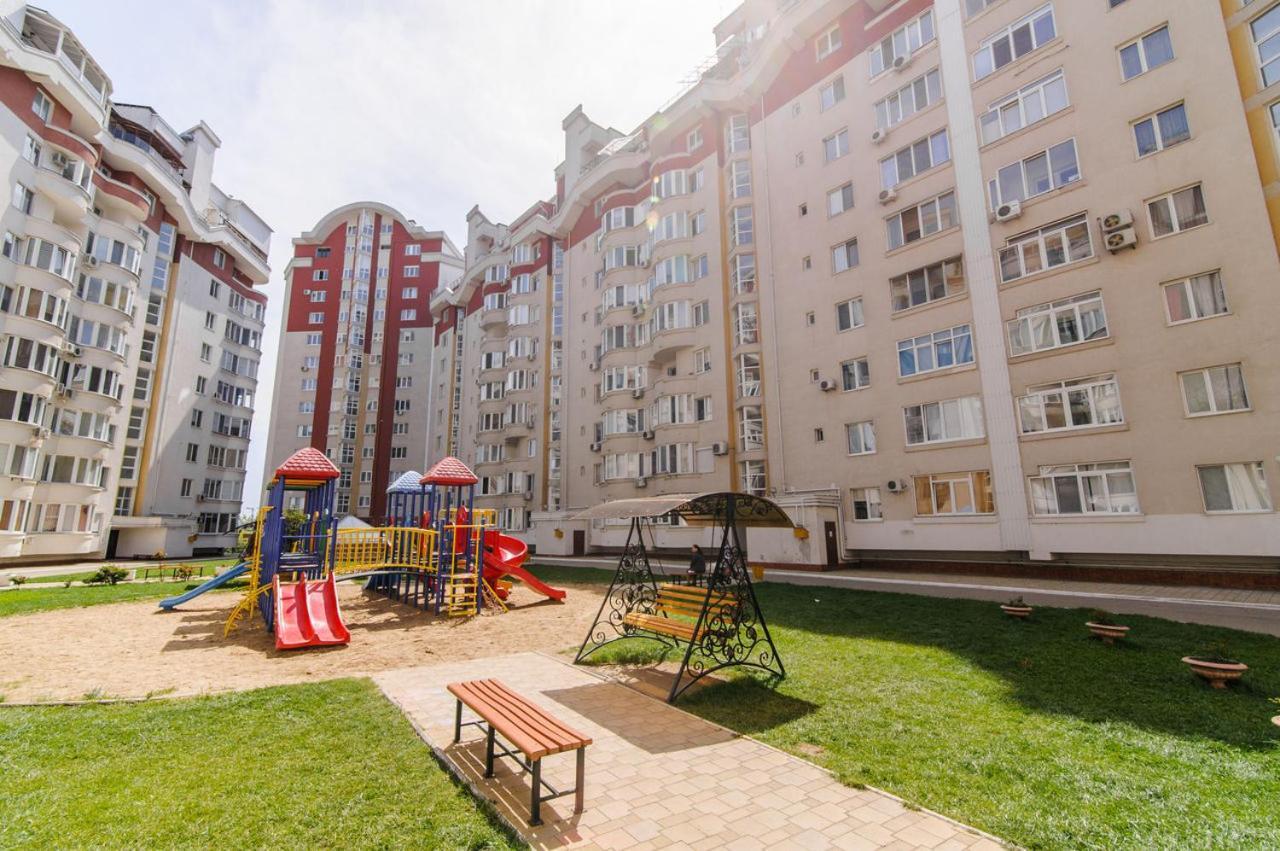 Luxrent Apartment Chisinau Luaran gambar