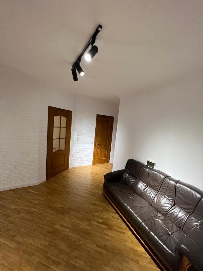 Luxrent Apartment Chisinau Luaran gambar